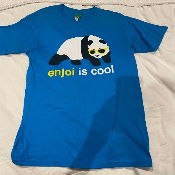 Men’s Small Enjoi T shirt - Picture 1 of 1